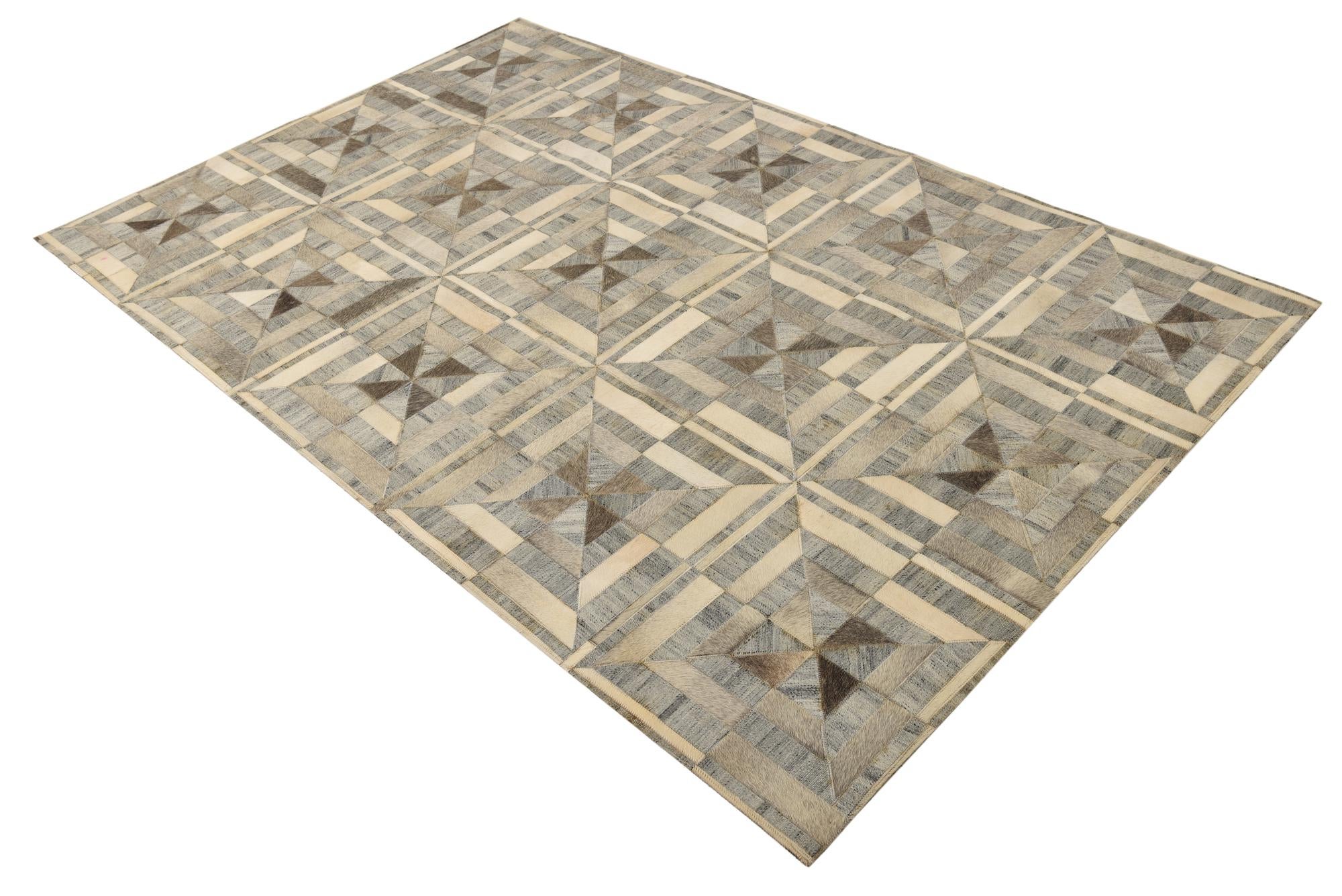 5' x 7' 9 Cowhide Rug