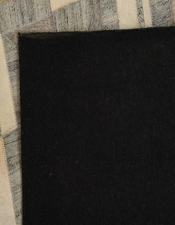 Detail image of 5' x 7' 9 Cowhide Rug