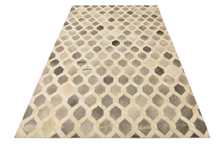 5' 1 x 8' Cowhide Rug