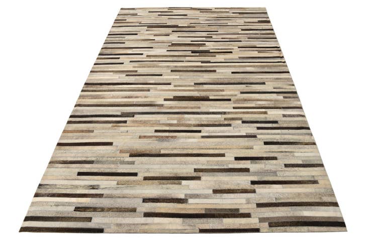 Detail image of 5' 1 x 8' Cowhide Rug