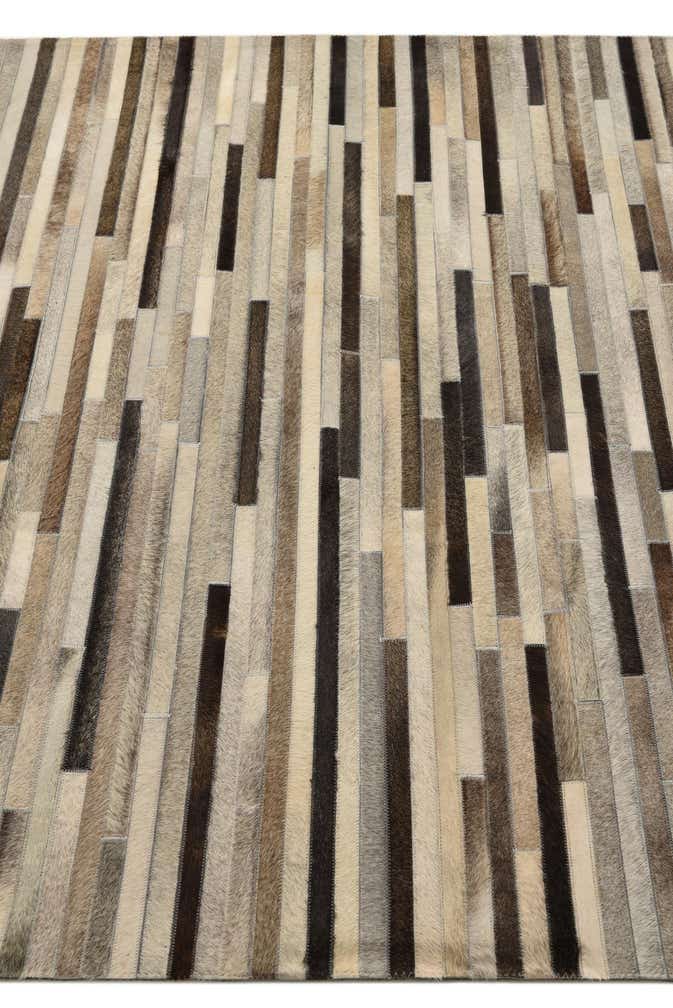 5' 1 x 8' Cowhide Rug