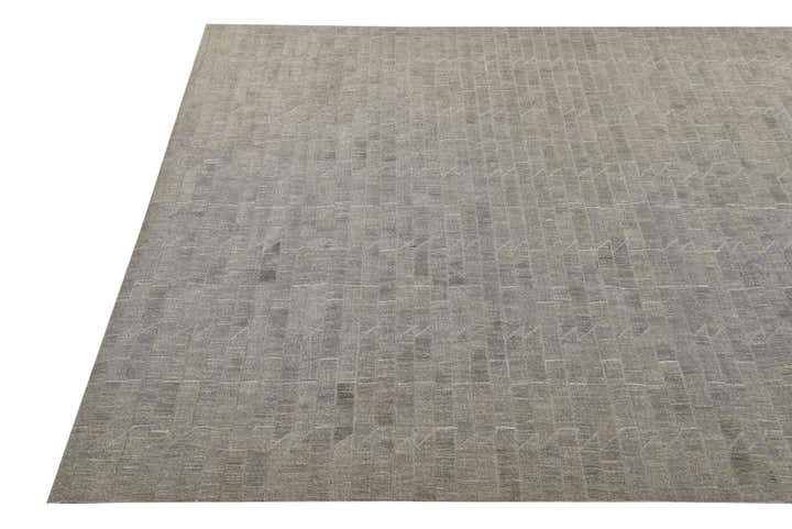 5' x 7' 10 Cowhide Rug