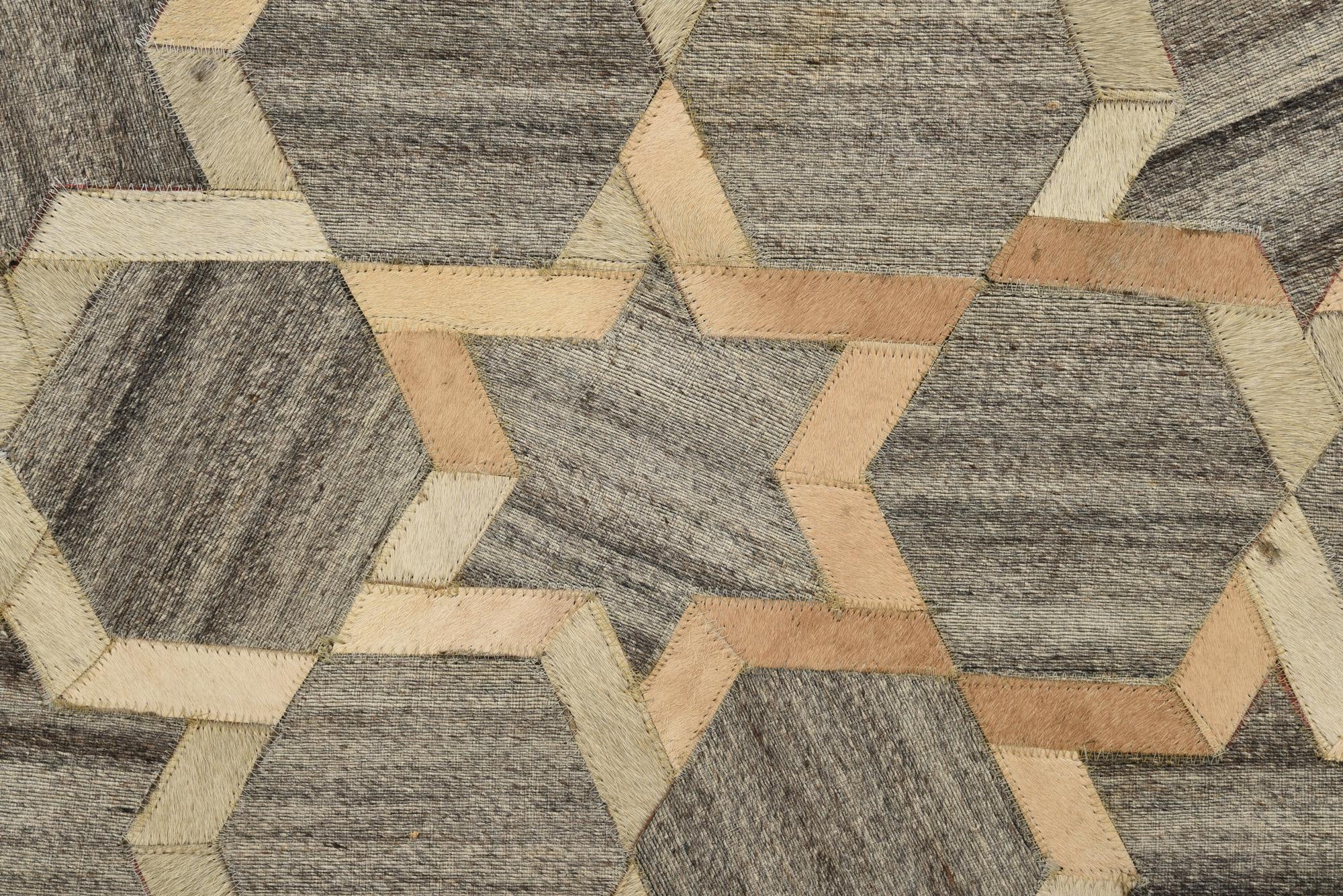 5' x 7' 10 Cowhide Rug
