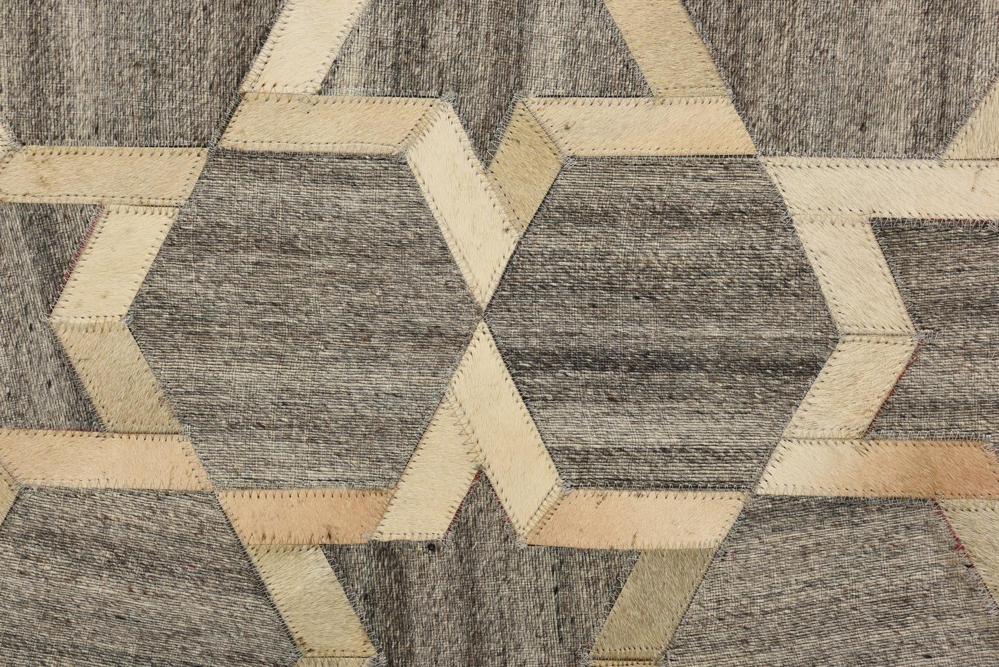 5' x 7' 10 Cowhide Rug
