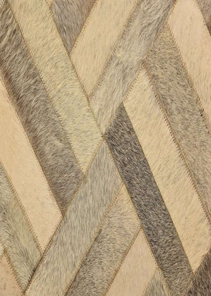 4' 10 x 7' Cowhide Rug