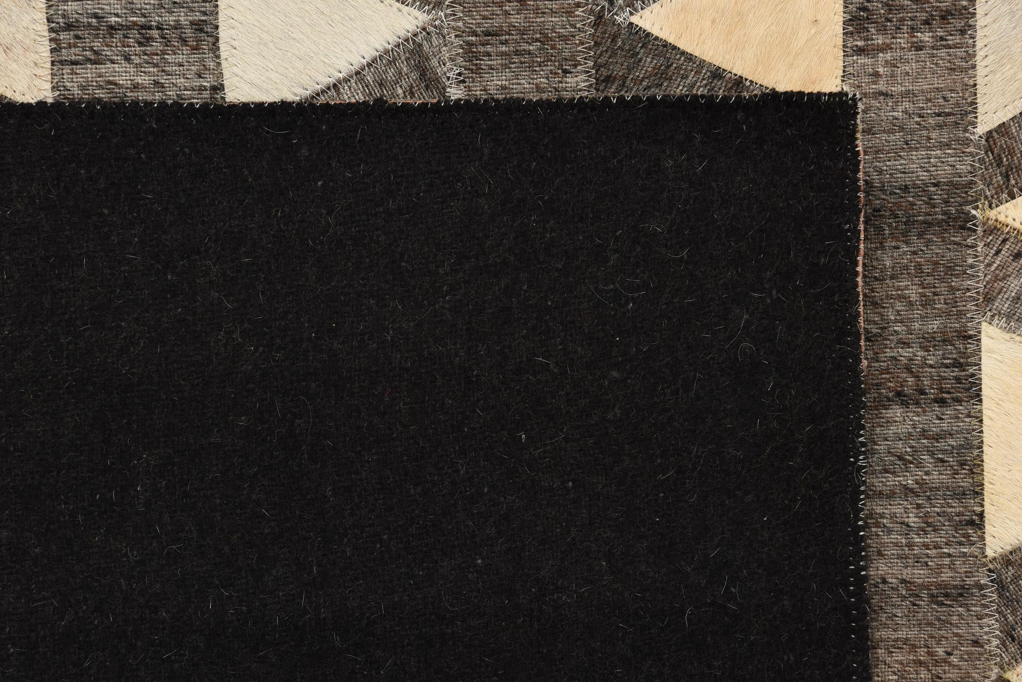 5' 2 x 8' Cowhide Rug