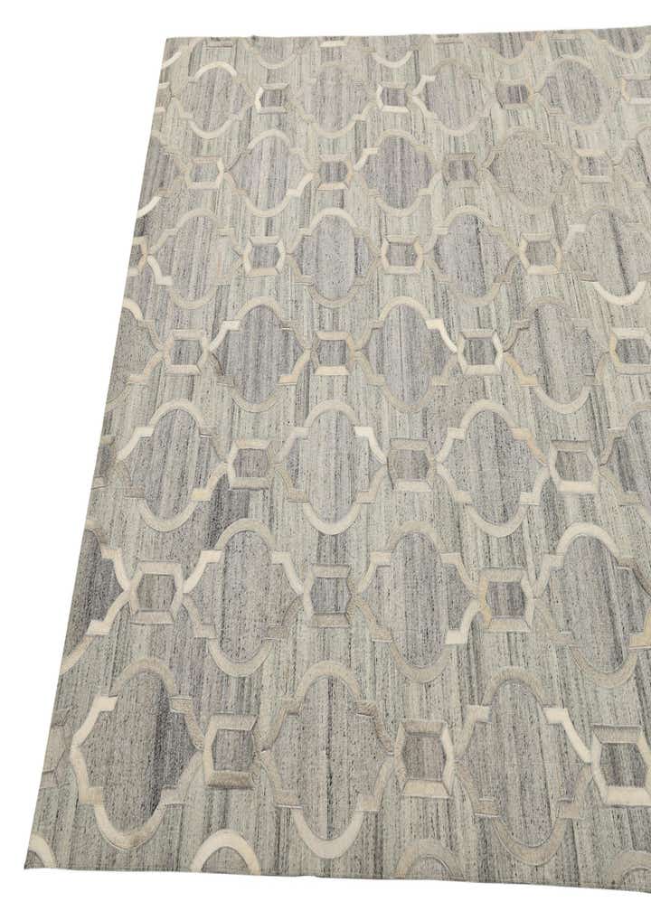 5' 1 x 7' 10 Cowhide Rug