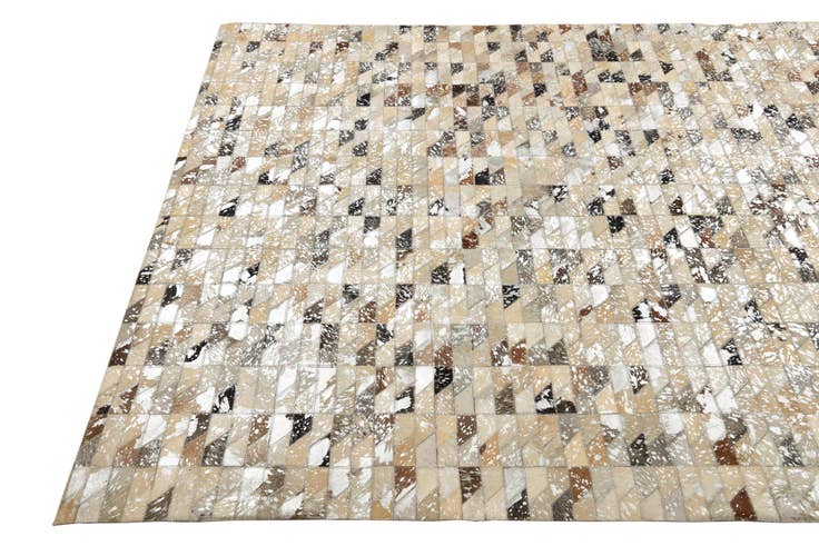 Detail image of 5' 4 x 7' 7 Cowhide Rug
