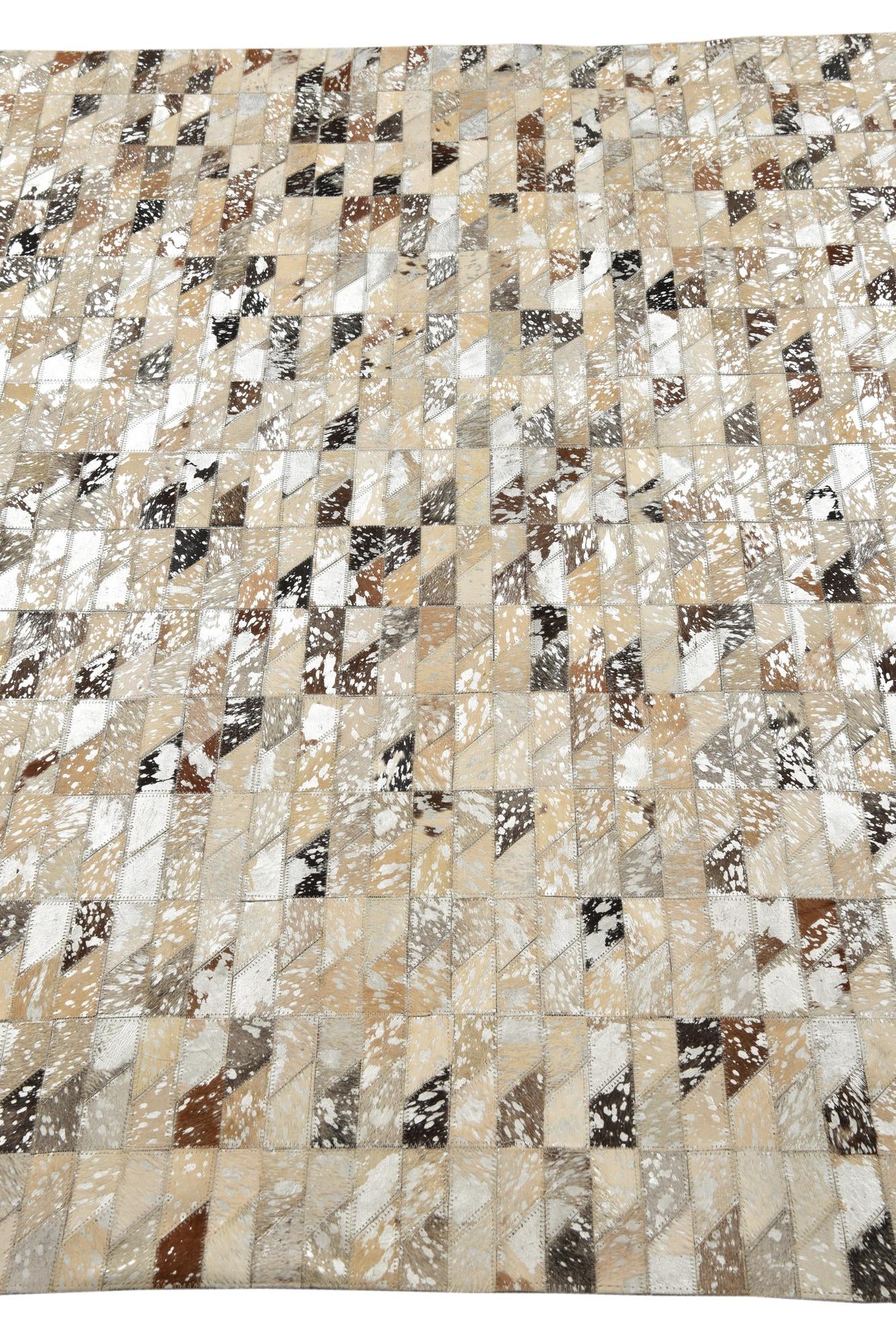 5' 4 x 7' 7 Cowhide Rug