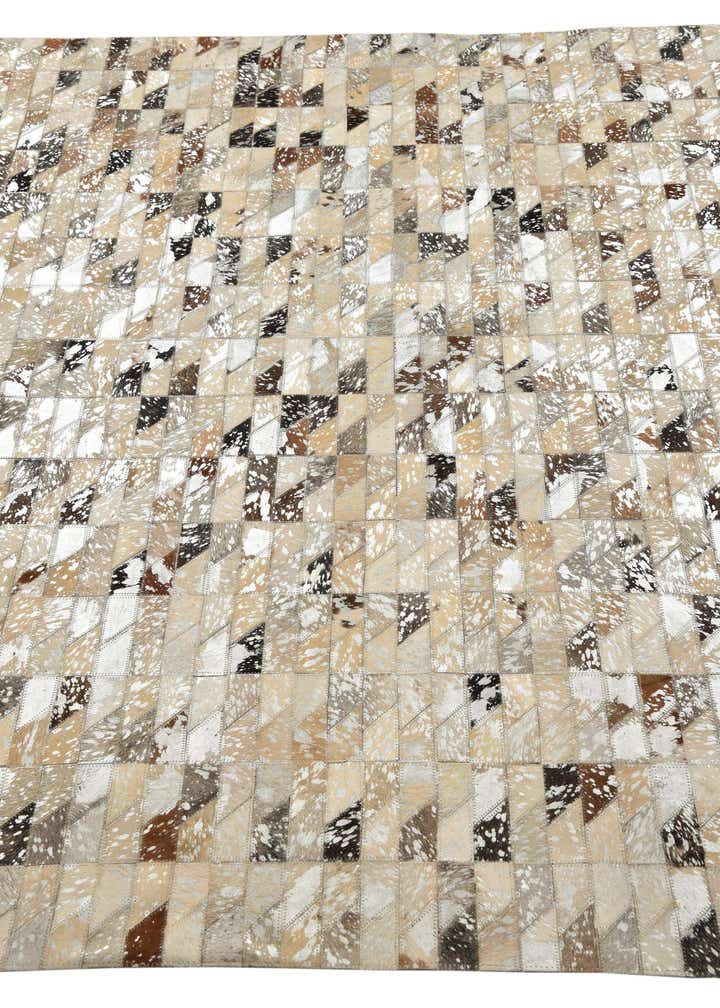 5' 4 x 7' 7 Cowhide Rug