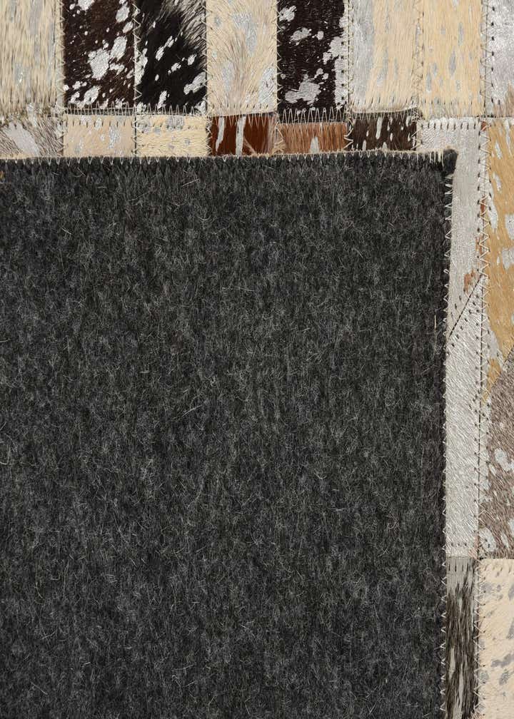 5' 4 x 7' 7 Cowhide Rug