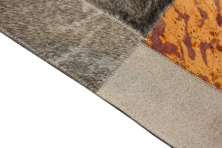 Detail image of 5' 1 x 8' 1 Cowhide Rug