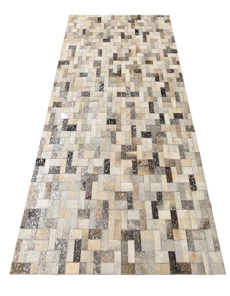 Detail image of 5' 3 x 7' 6 Cowhide Rug