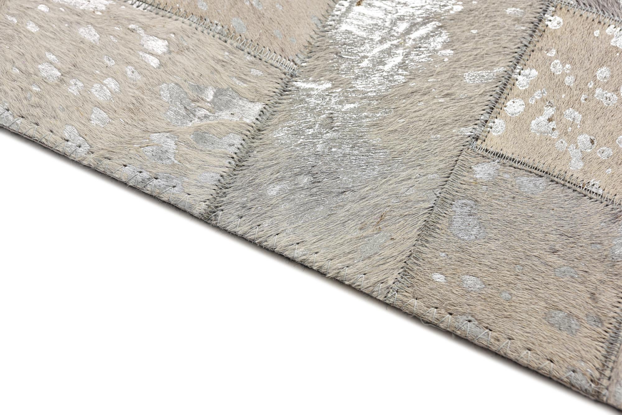 5' 2 x 8' 2 Cowhide Rug