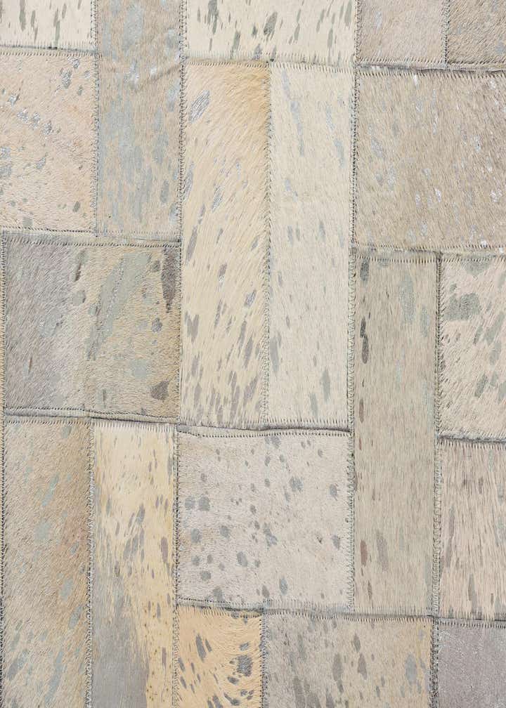 5' 2 x 8' 2 Cowhide Rug