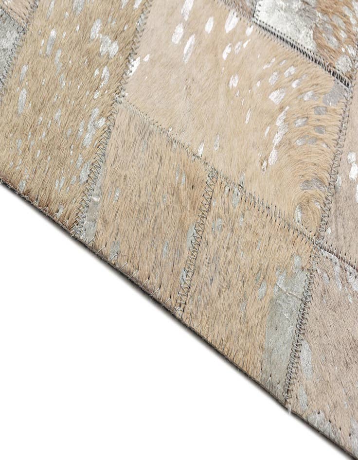 Detail image of 5' 2 x 8' 2 Cowhide Rug
