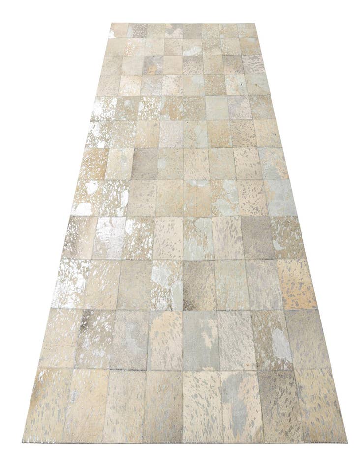 Detail image of 5' 1 x 8' Cowhide Rug