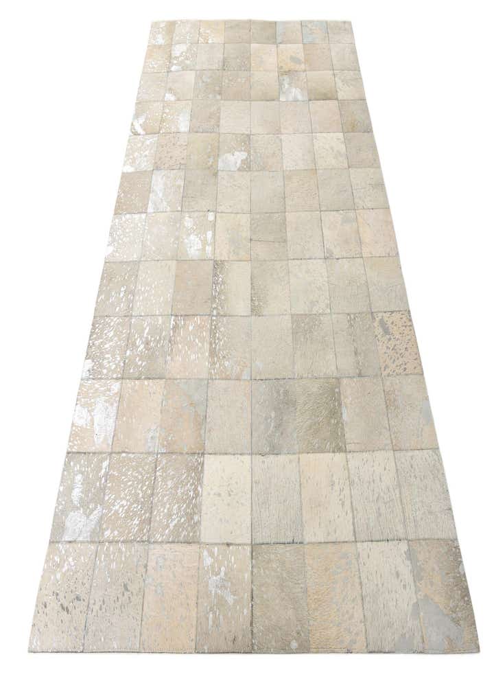 5' 1 x 8' Cowhide Rug