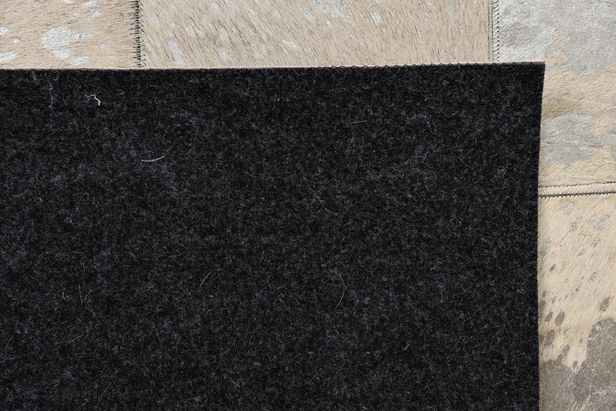 5' 1 x 8' Cowhide Rug