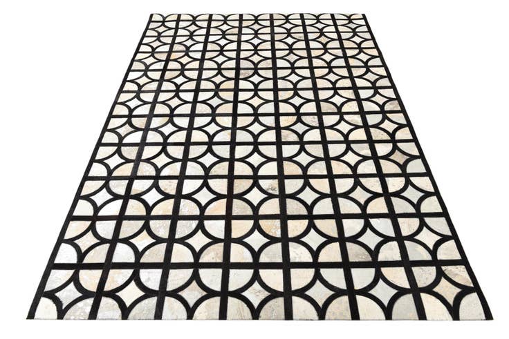 Detail image of 5' 3 x 7' 7 Cowhide Rug