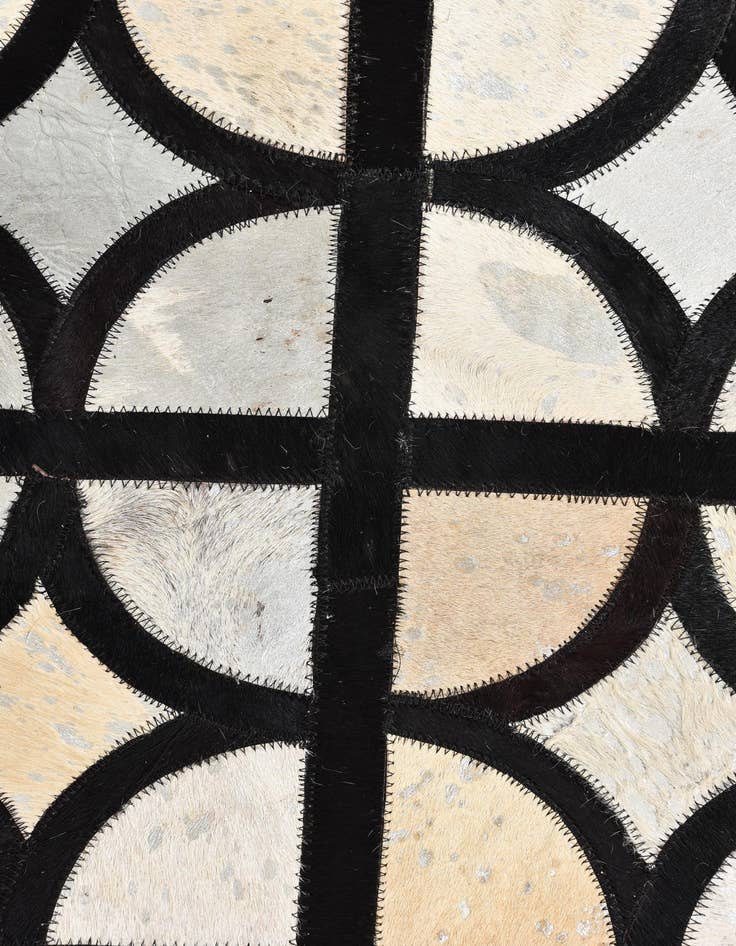 Detail image of 5' 3 x 7' 7 Cowhide Rug