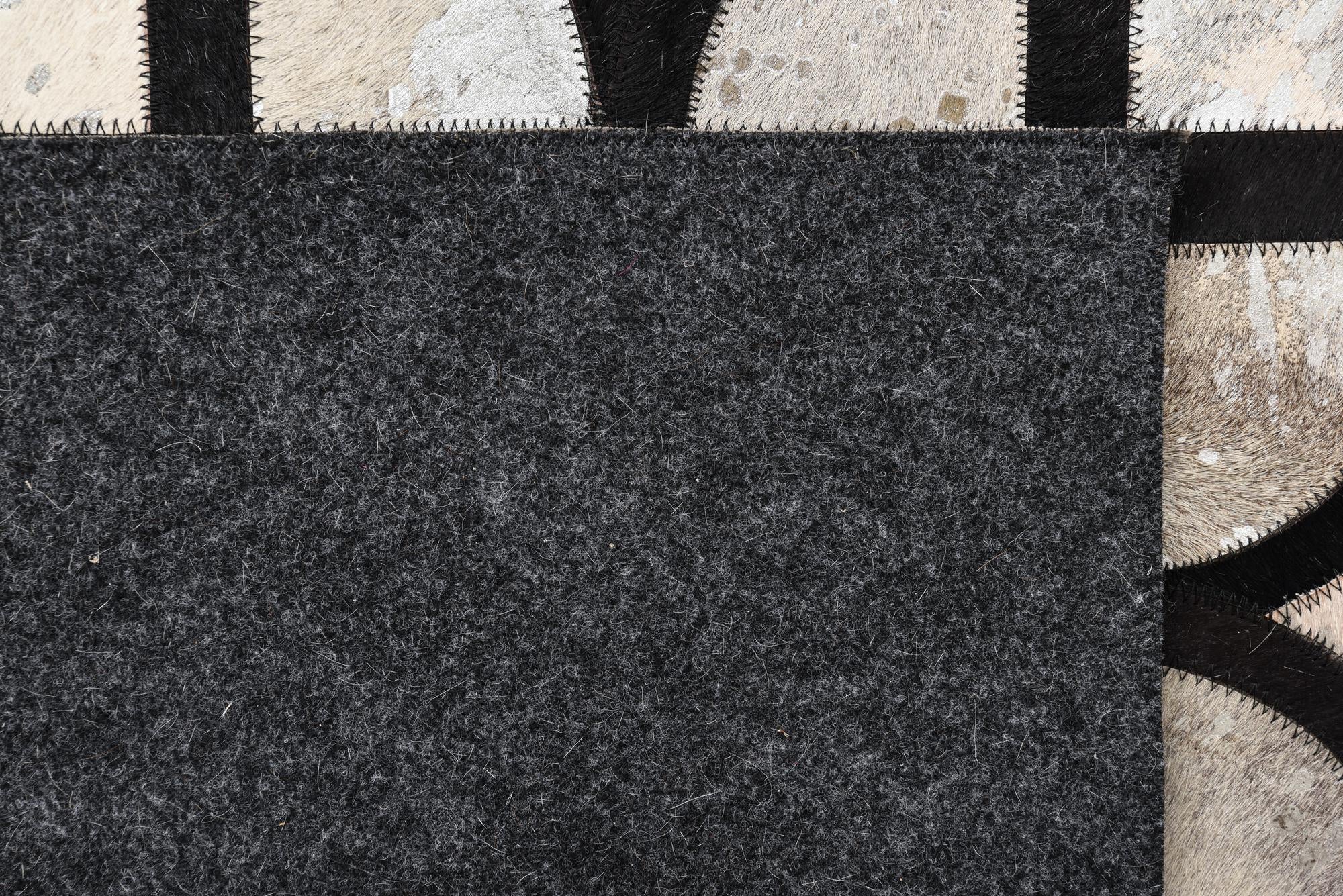 5' 3 x 7' 7 Cowhide Rug