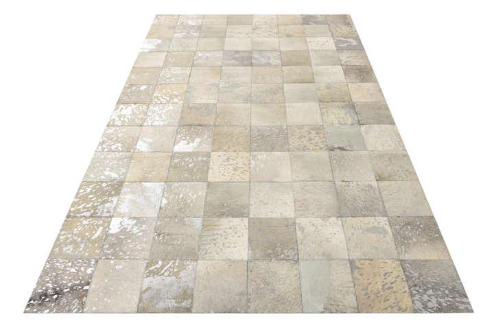 5' 1 x 8' Cowhide Rug