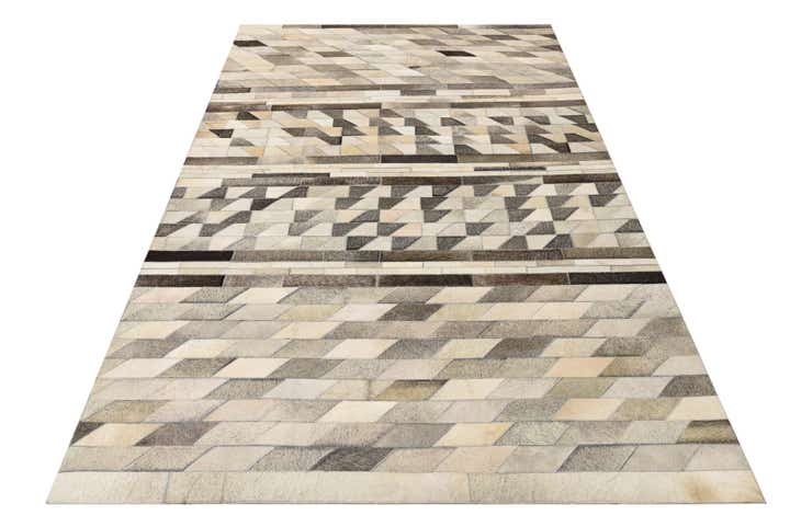 5' x 8' Cowhide Rug