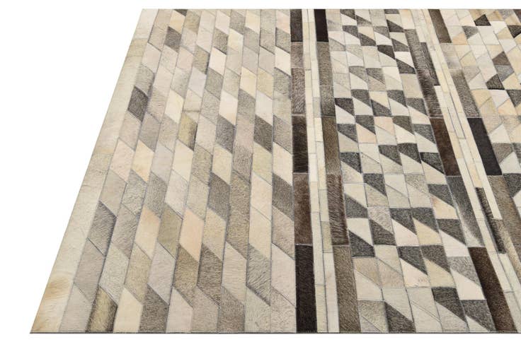 Detail image of 5' x 8' Cowhide Rug