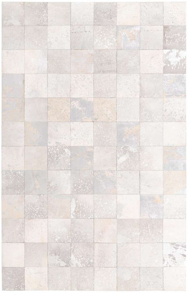 5' 1 x 8' Cowhide Rug