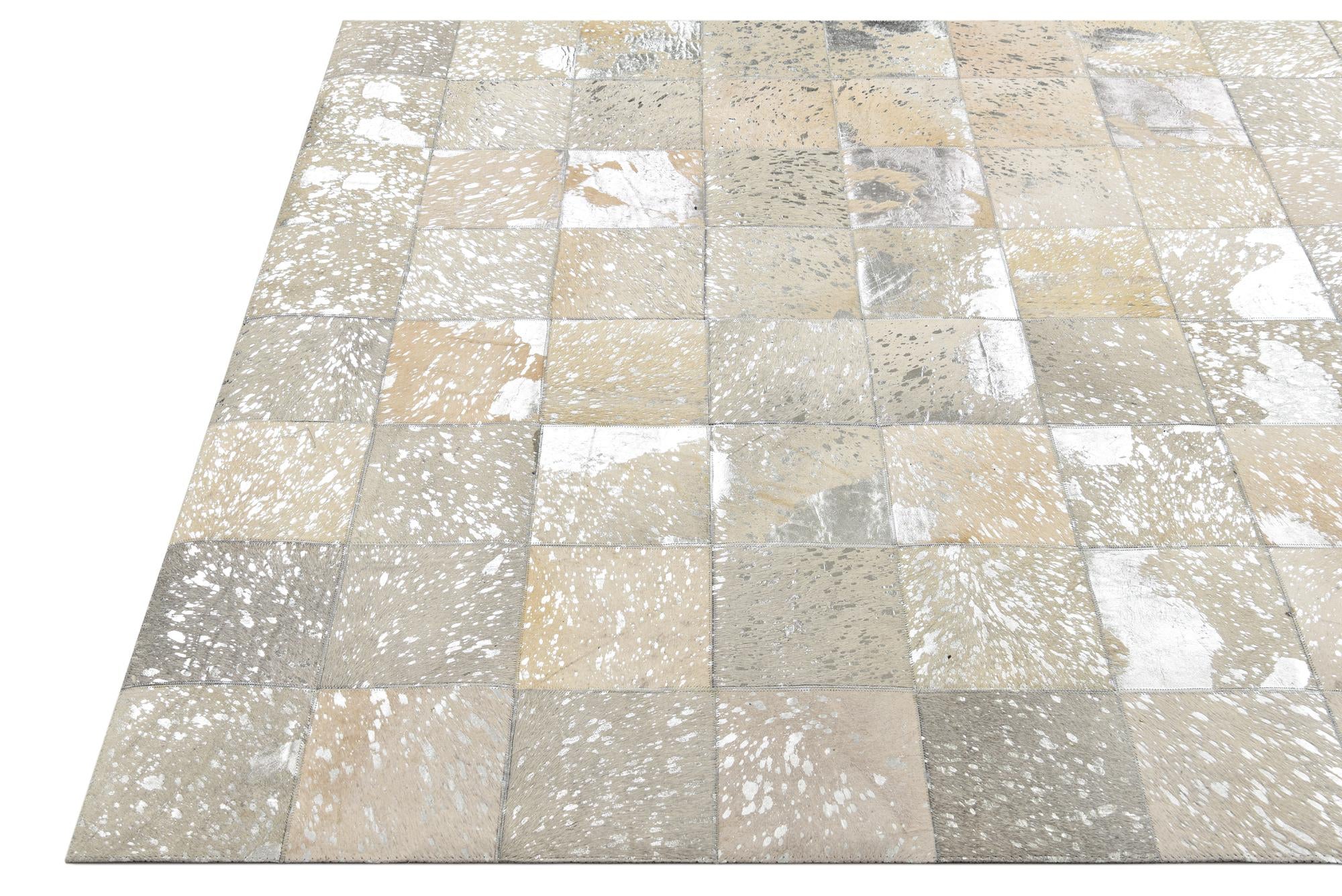 5' x 8' Cowhide Rug