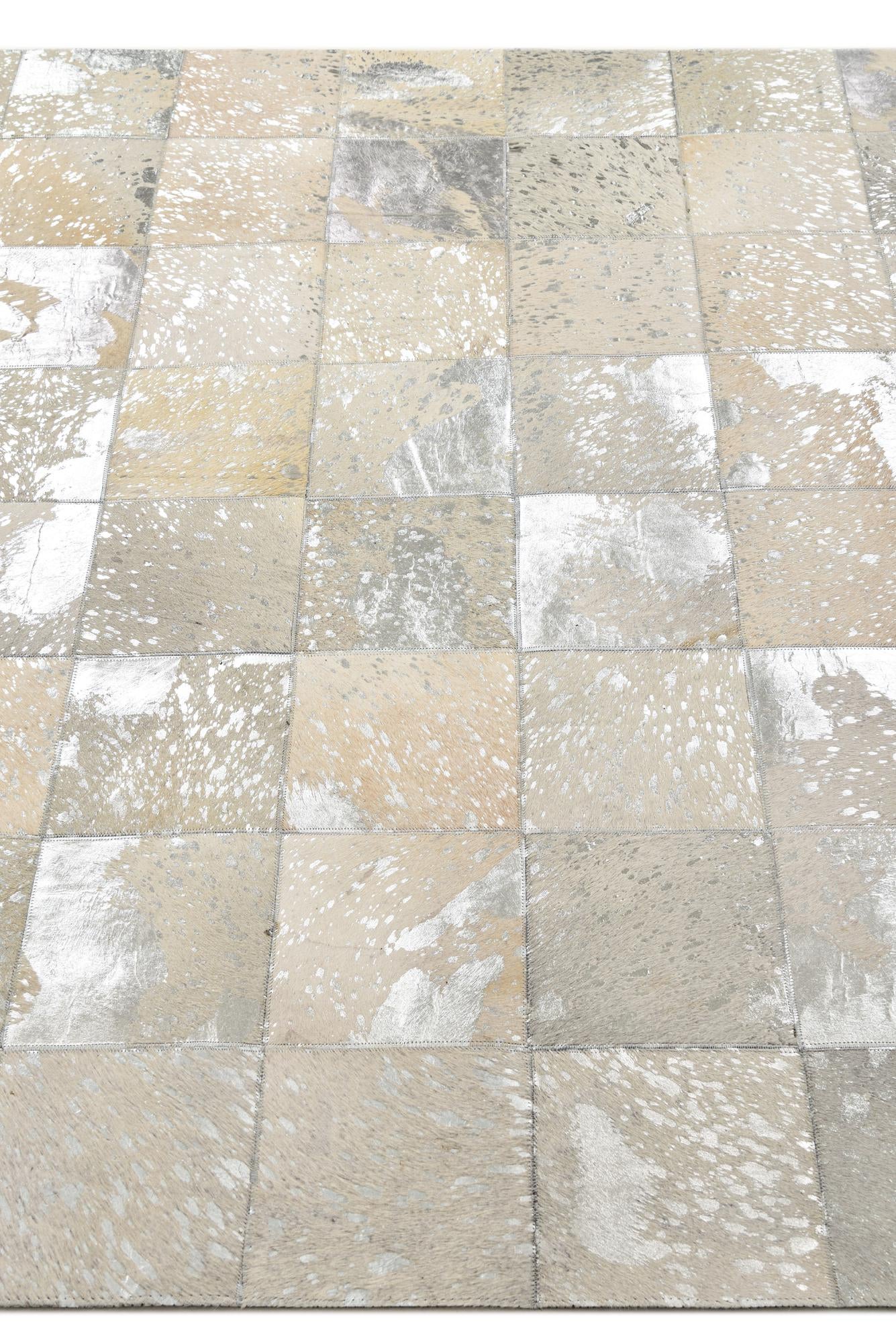 5' x 8' Cowhide Rug