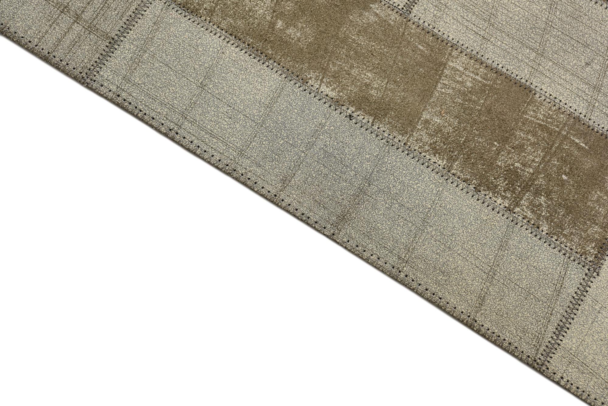 5' x 7' 10 Cowhide Rug