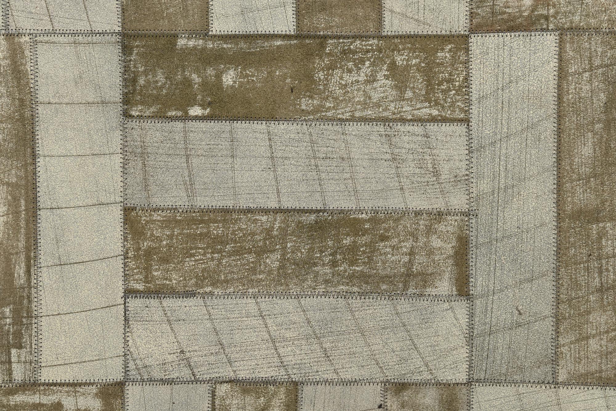 5' x 7' 10 Cowhide Rug
