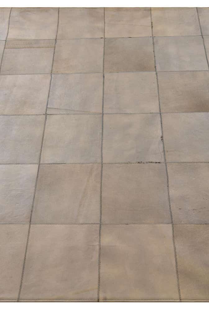 5' x 8' Cowhide Rug