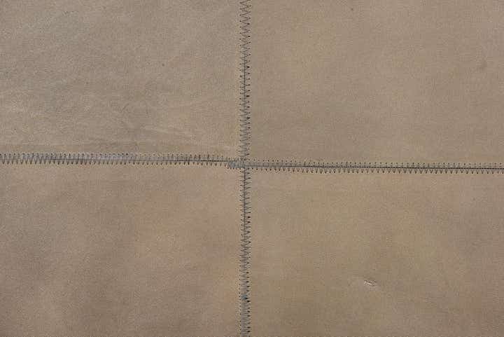 5' x 8' Cowhide Rug
