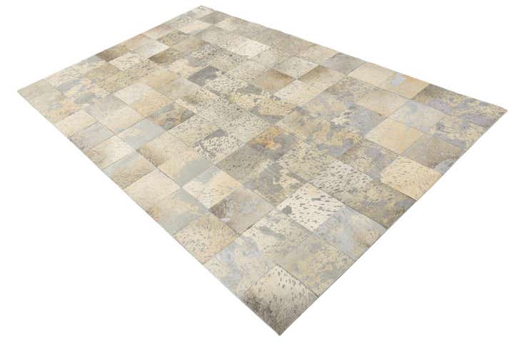 5' x 8' Cowhide Rug