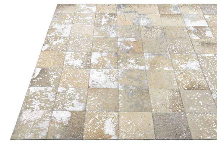 5' x 8' Cowhide Rug