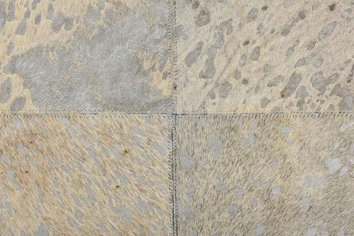 5' x 8' Cowhide Rug