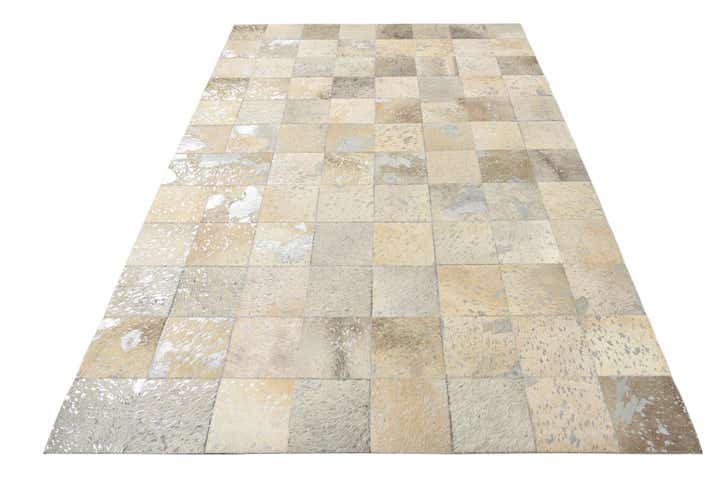 5' x 8' Cowhide Rug