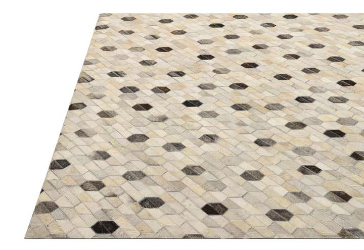 5' 2 x 7' 8 Cowhide Rug