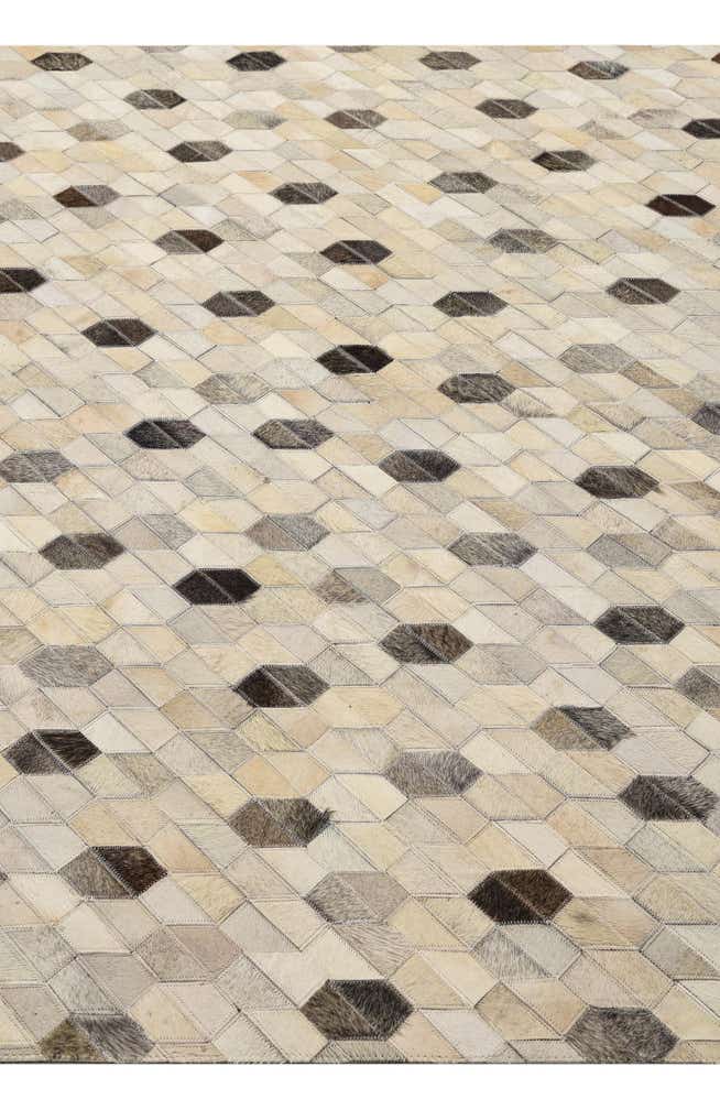 5' 2 x 7' 8 Cowhide Rug