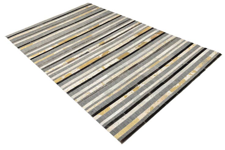 Detail image of 5' x 8' Cowhide Rug