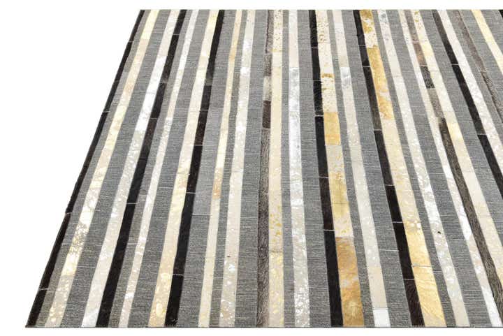 5' x 8' Cowhide Rug