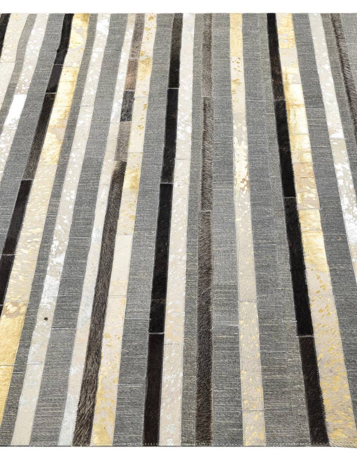 Detail image of 5' x 8' Cowhide Rug