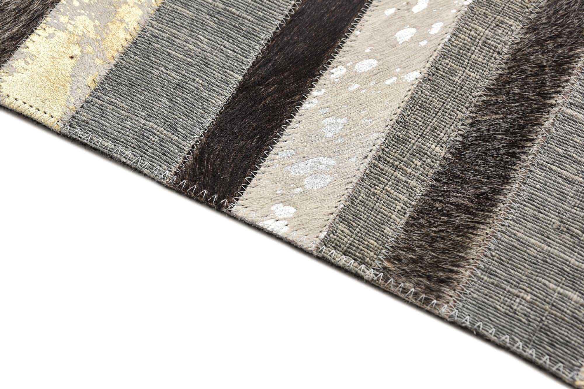 5' x 8' Cowhide Rug