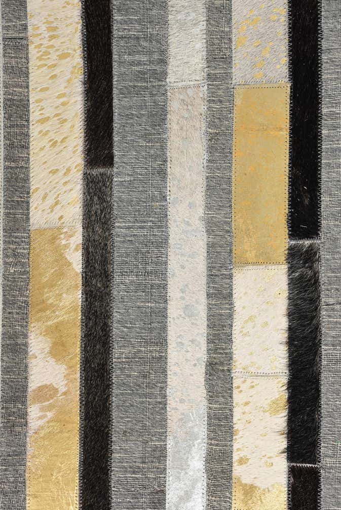 5' x 8' Cowhide Rug