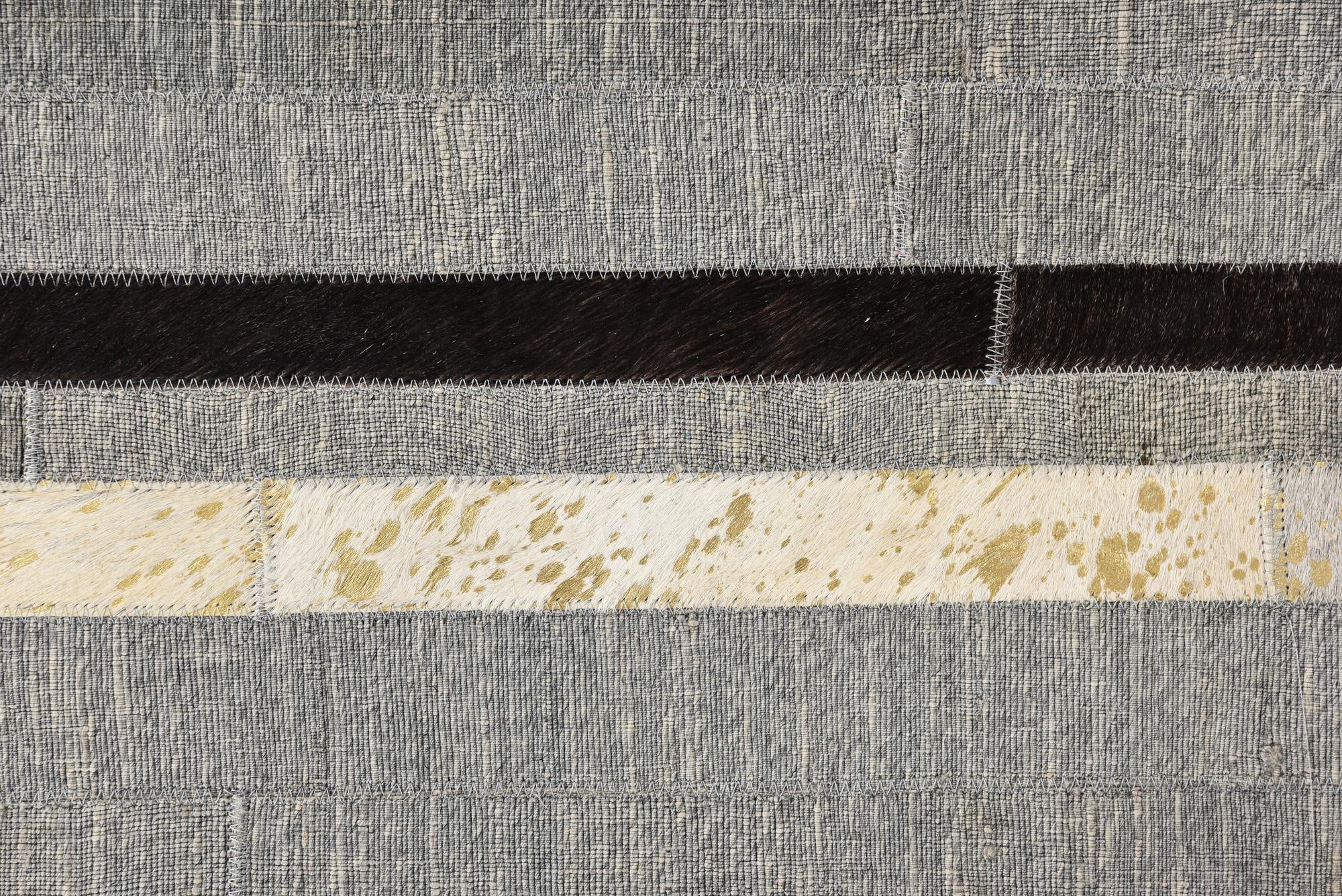 5' x 8' Cowhide Rug