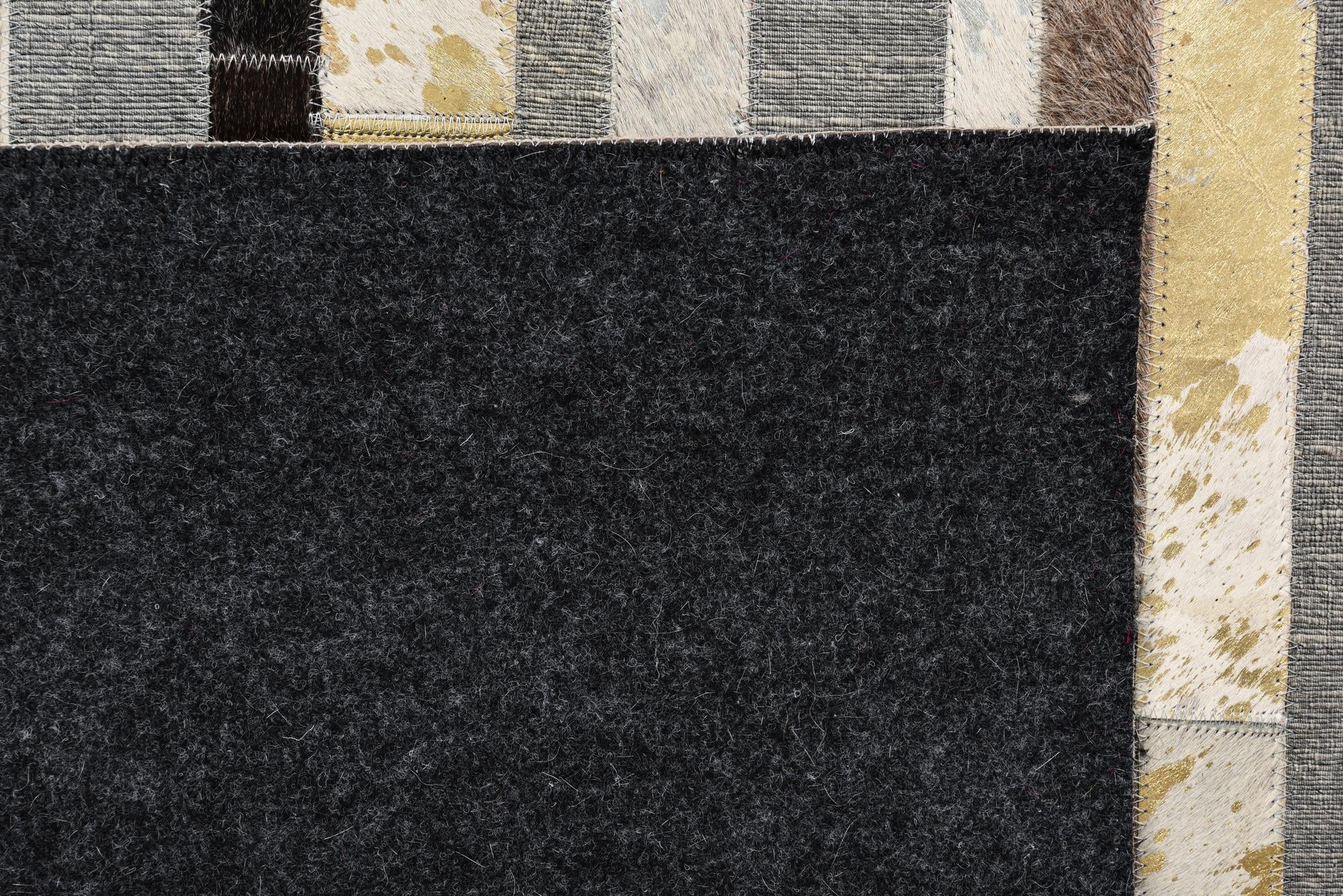 5' x 8' Cowhide Rug