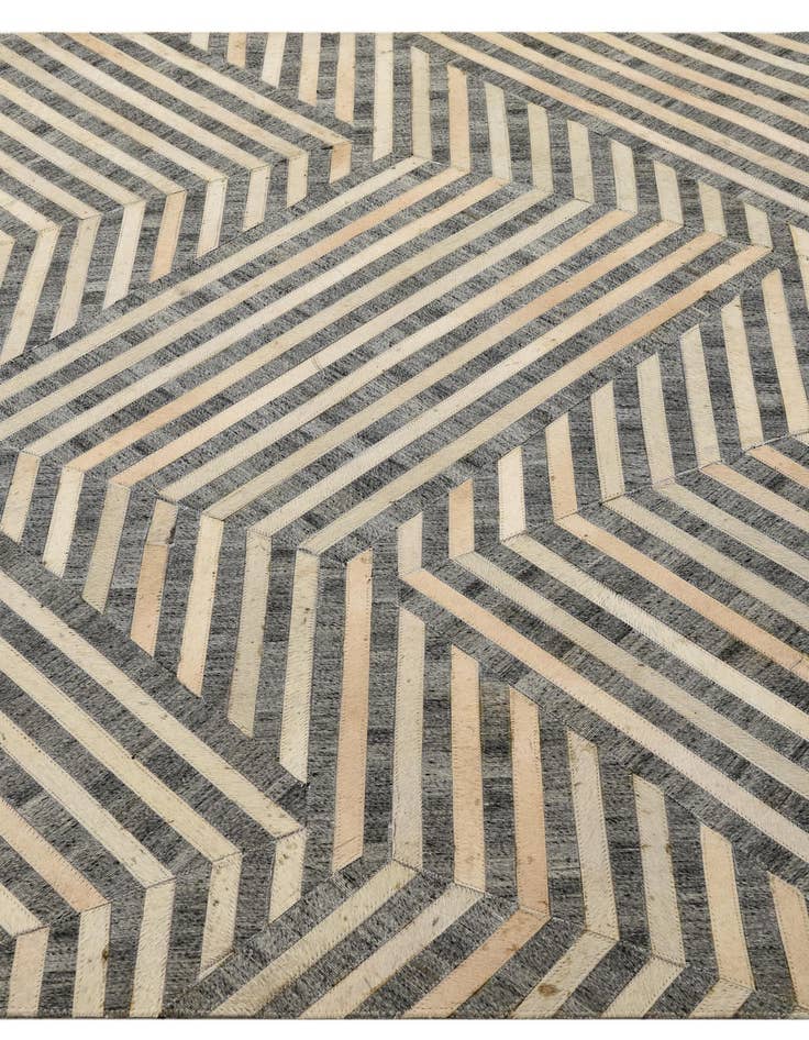 Detail image of 5' x 7' 9 Cowhide Rug